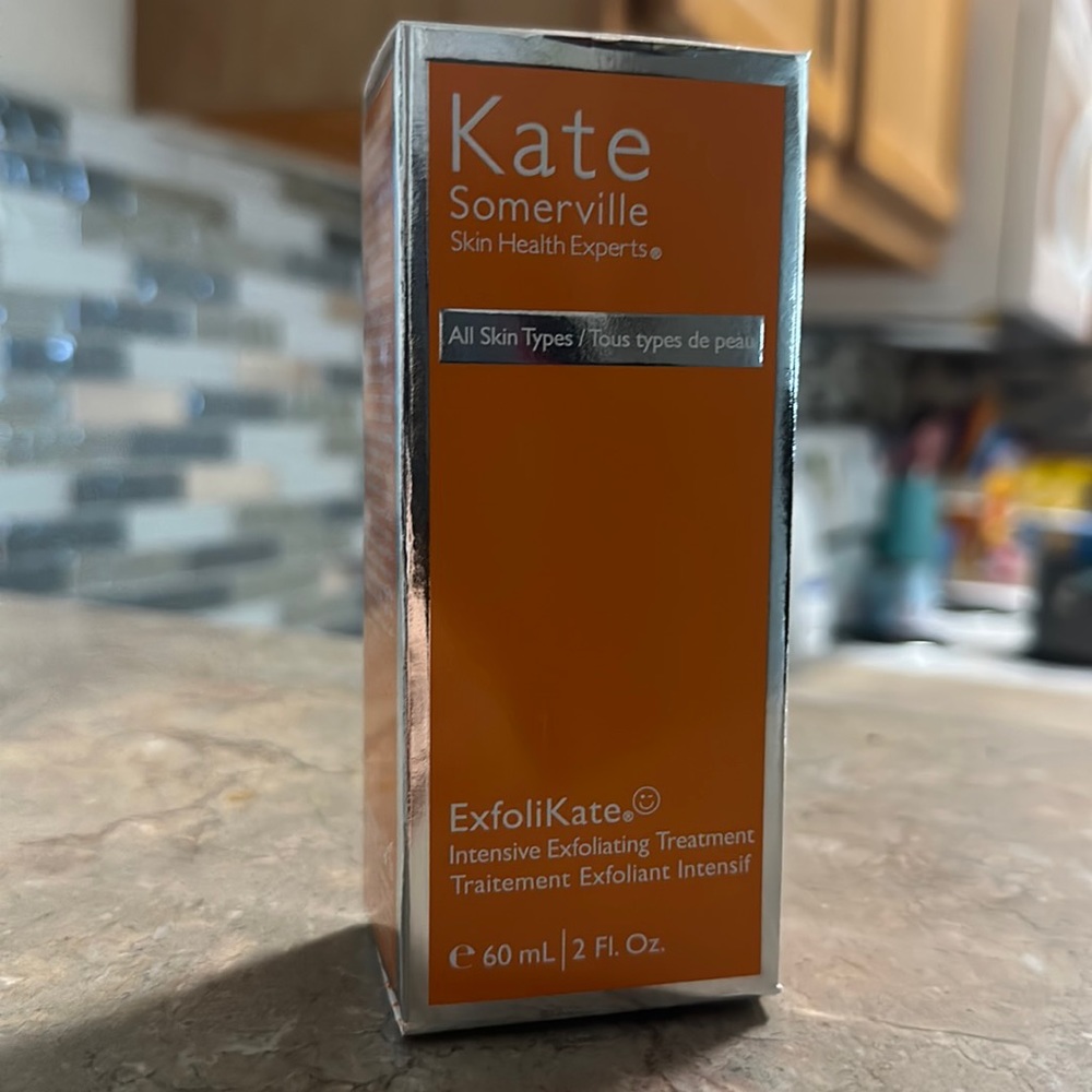 Kate Somerville Exfolikate Exfoliating treatment brand new 2 oz in box
